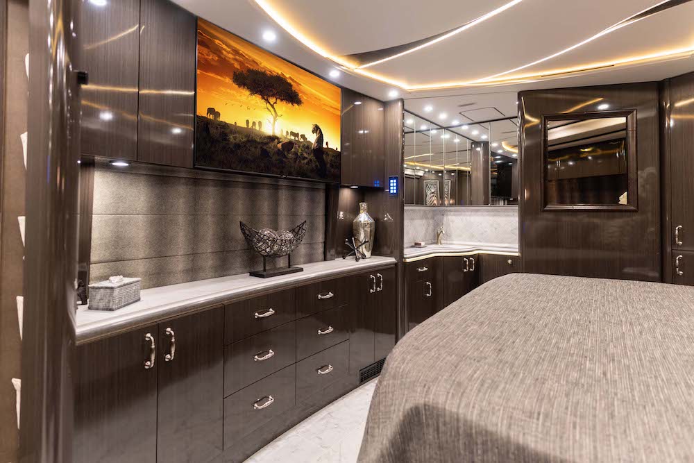 2021 Prevost Marathon H3-45 For Sale