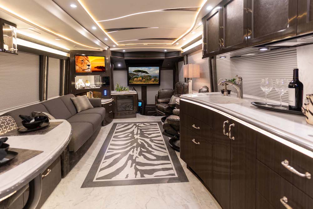 2021 Prevost Marathon H3-45 For Sale