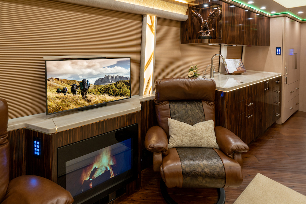 2021 Prevost Marathon H3-45 For Sale