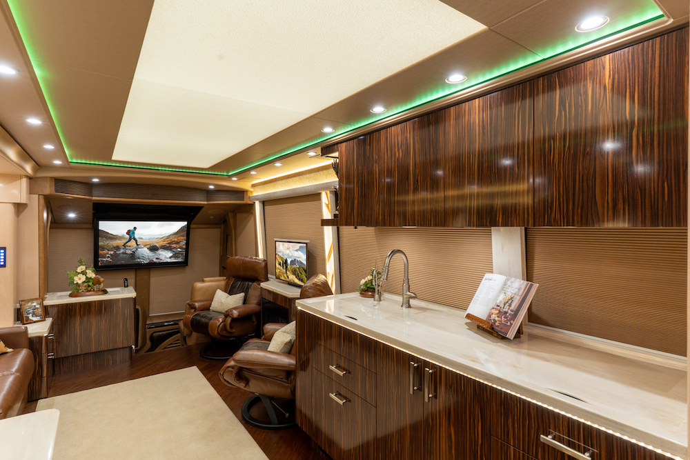 2021 Prevost Marathon H3-45 For Sale