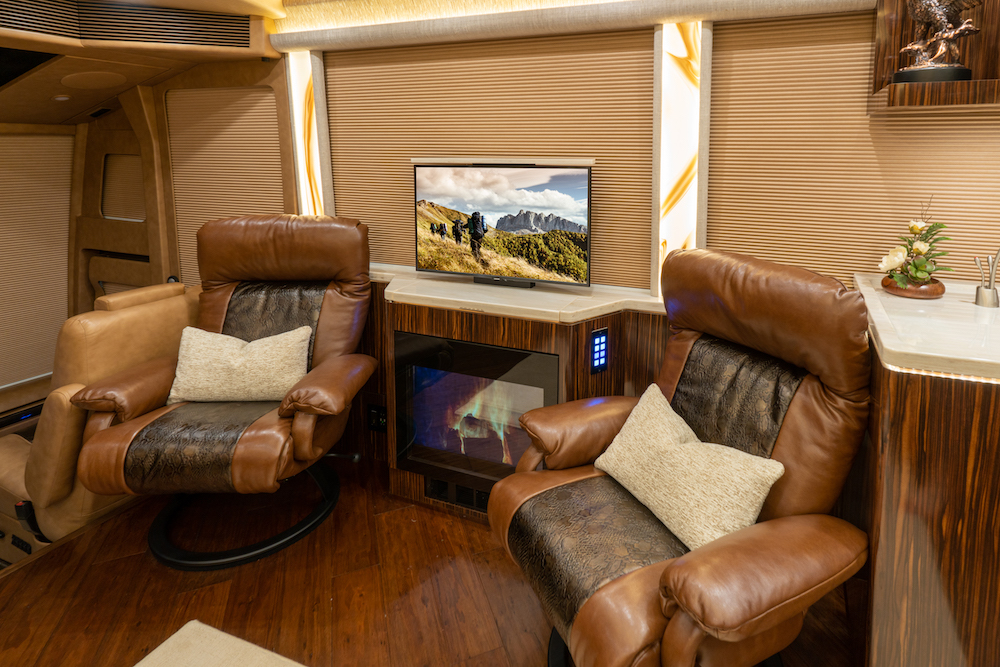 2021 Prevost Marathon H3-45 For Sale