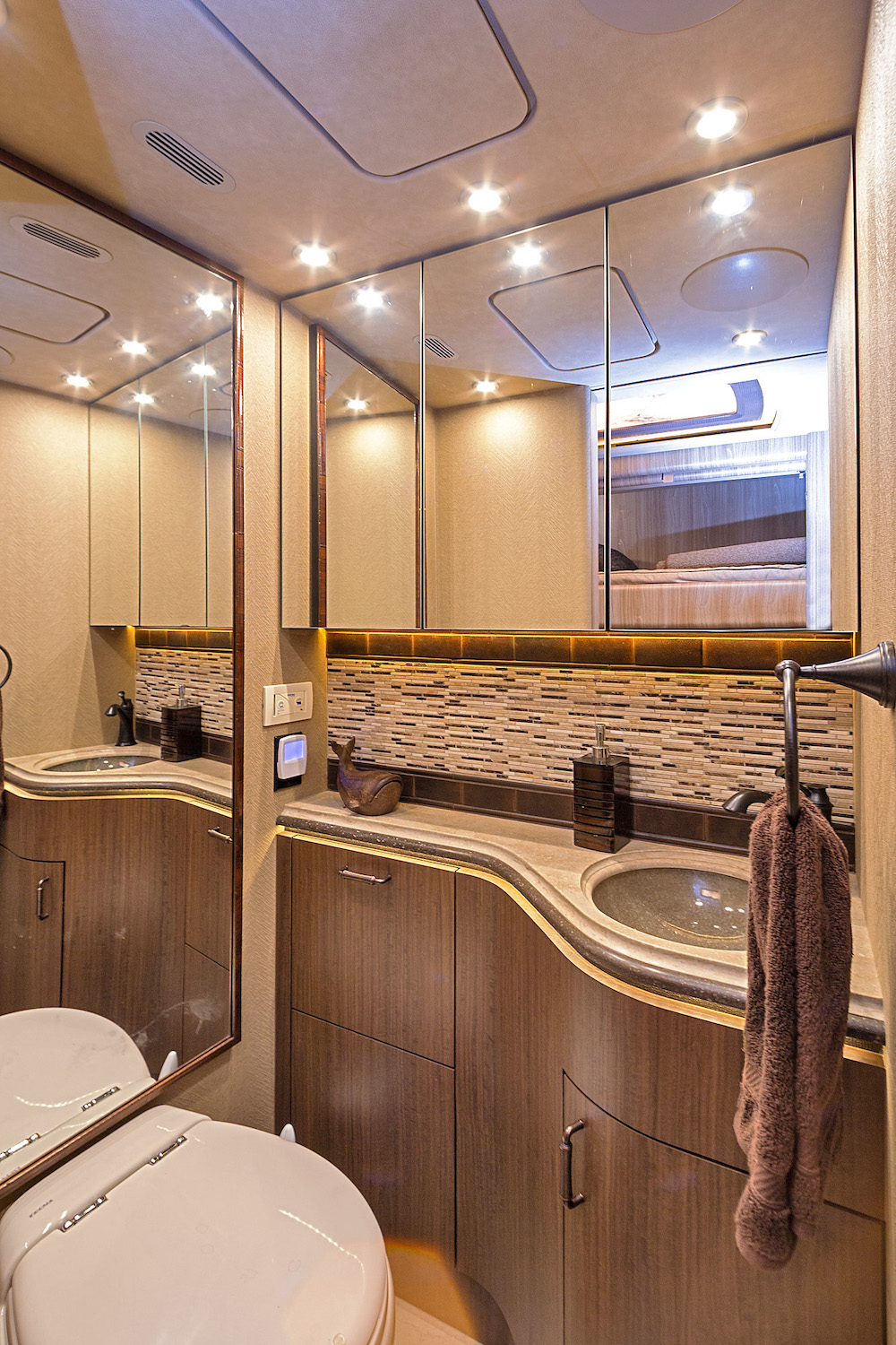 2021 Prevost Marathon H3-45 For Sale