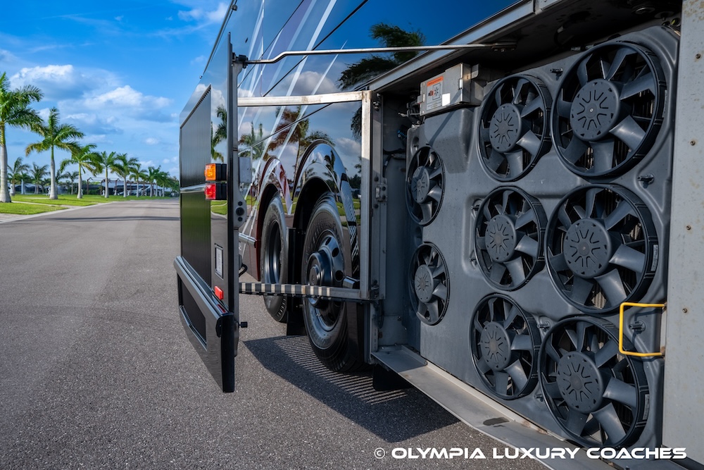 2021 Prevost Marathon H3-45 For Sale