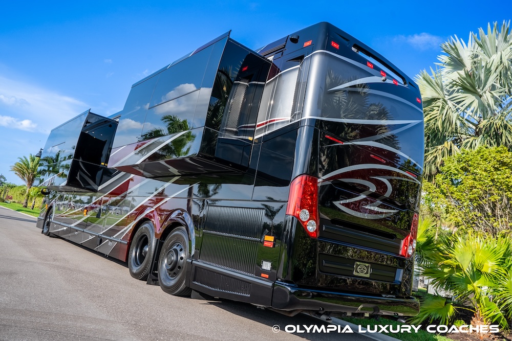 2021 Prevost Marathon H3-45 For Sale