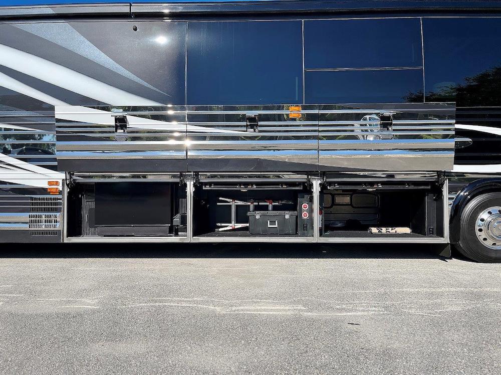 2021 Prevost Marathon X3 For Sale