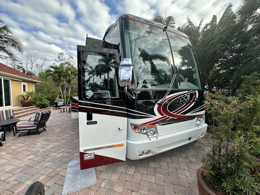 2021 Prevost Millennium H3-45 For Sale