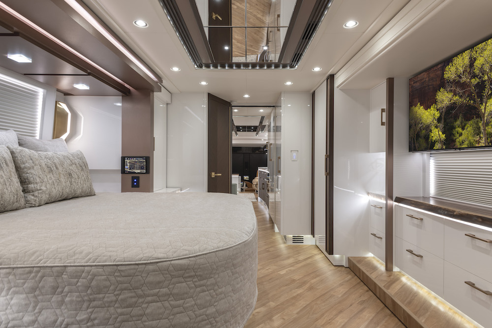 2022 Prevost Liberty H3-45 For Sale