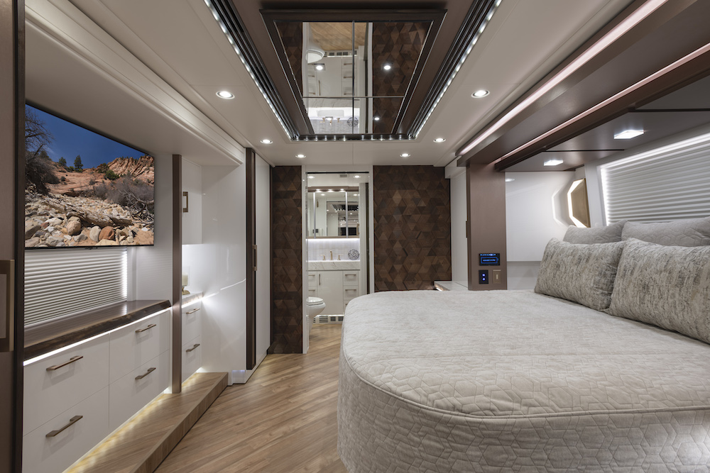 2022 Prevost Liberty H3-45 For Sale