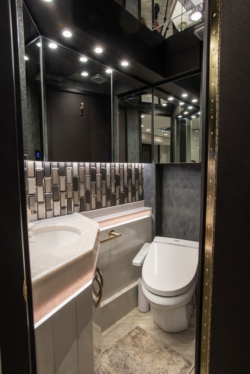 2022 Prevost Liberty H3-45 For Sale