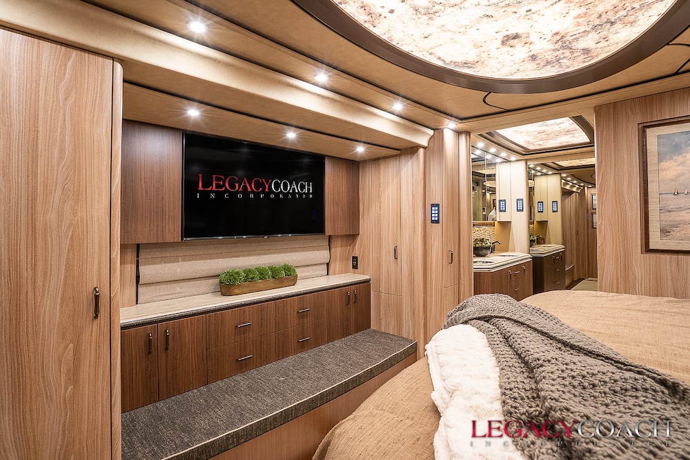 2021 Prevost Marathon  H3-45 For Sale
