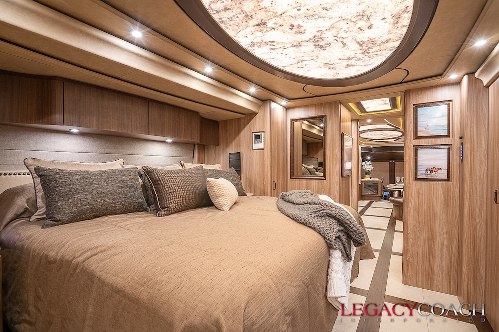2021 Prevost Marathon  H3-45 For Sale