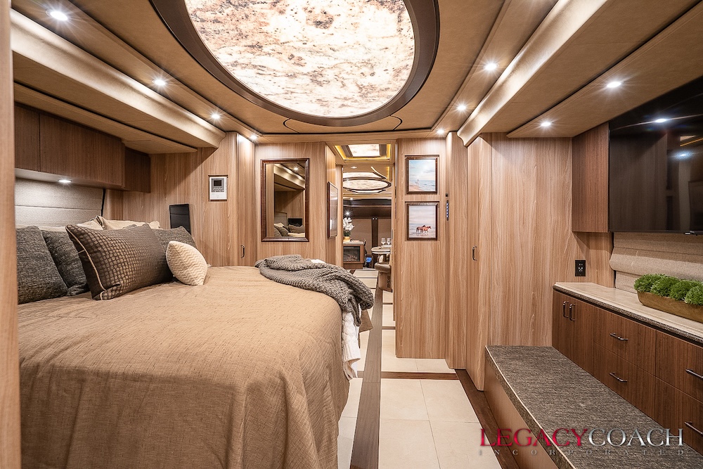 2021 Prevost Marathon  H3-45 For Sale