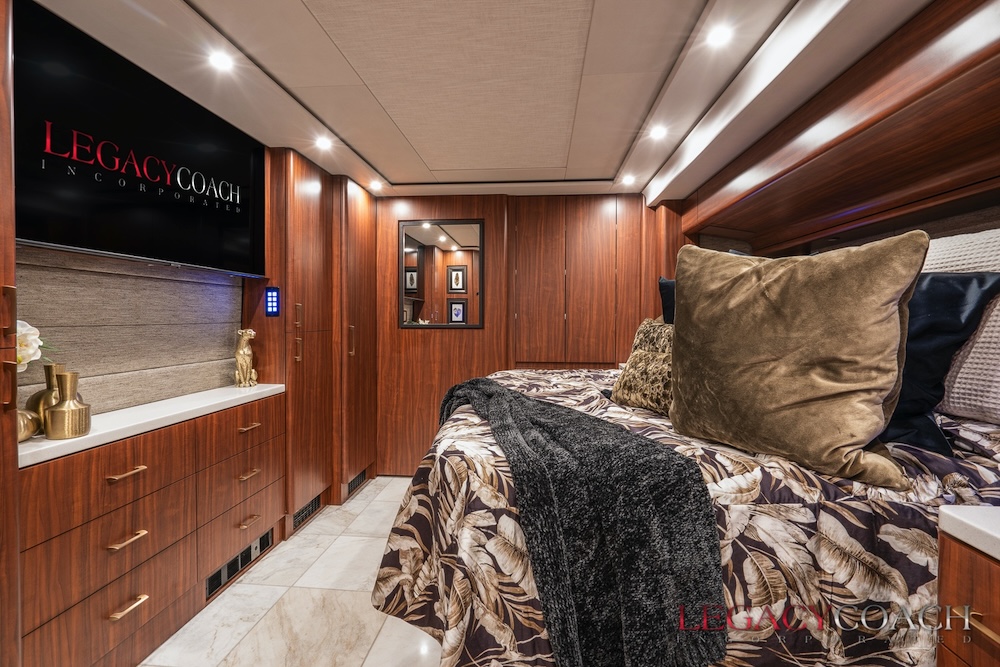 2022 Prevost Marathon H3-45 For Sale