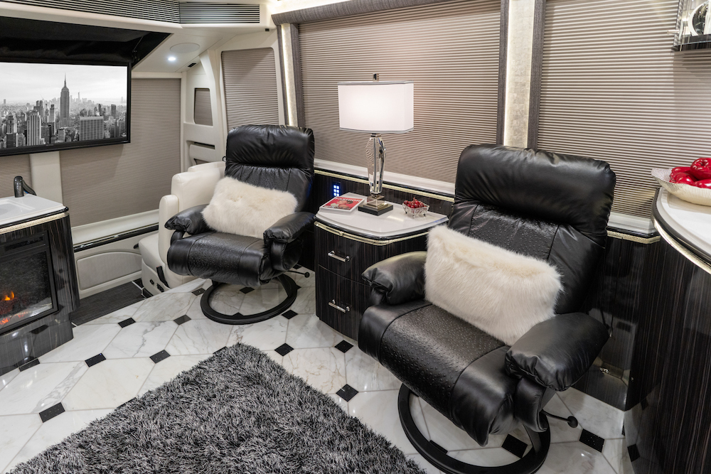 2022 Prevost Marathon H3-45 For Sale