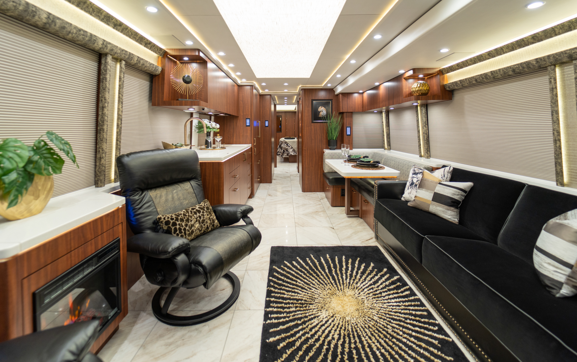 2022 Prevost Marathon H3-45 For Sale