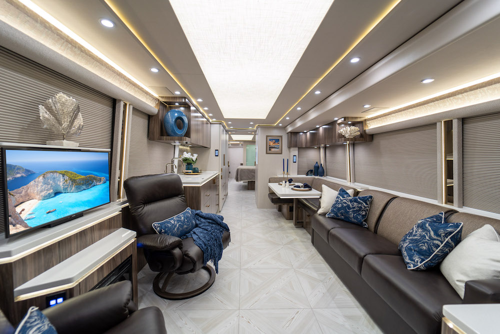 2022 Prevost Marathon H3-45 For Sale