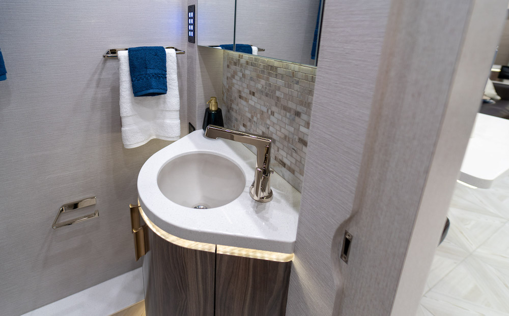 2022 Prevost Marathon H3-45 For Sale