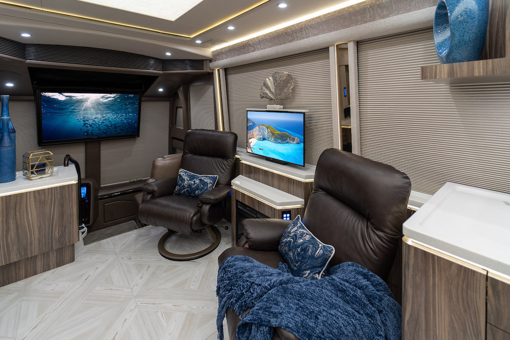 2022 Prevost Marathon H3-45 For Sale