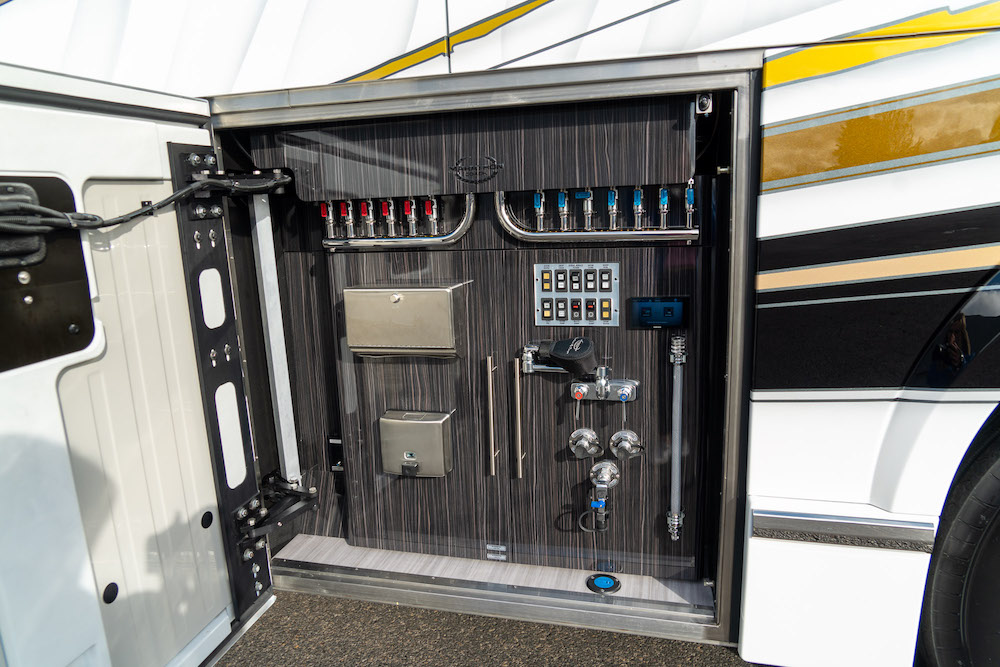 2022 Prevost Marathon H3-45 For Sale