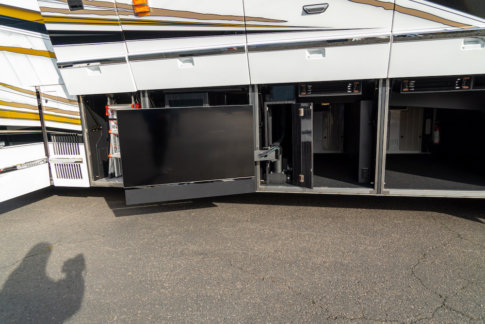 2022 Prevost Marathon H3-45 For Sale