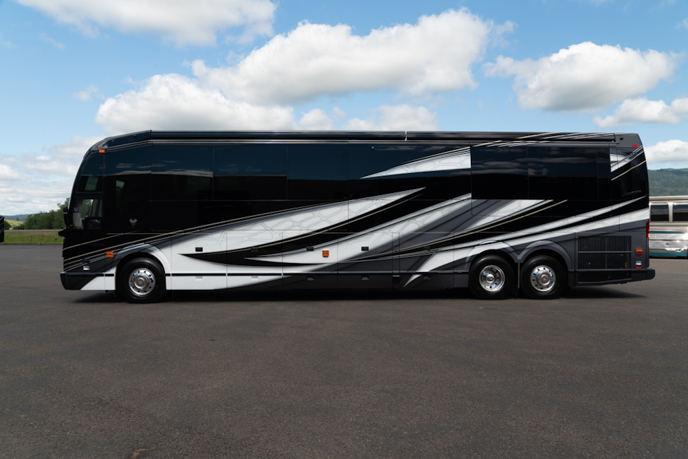 2022 Prevost Marathon H3-45 For Sale