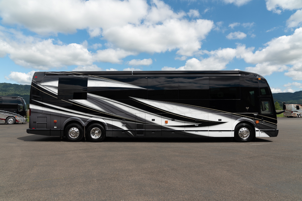 2022 Prevost Marathon H3-45 For Sale