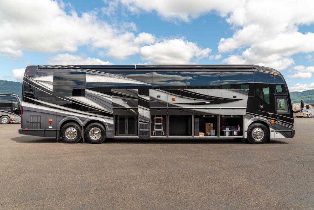 2022 Prevost Marathon H3-45 For Sale