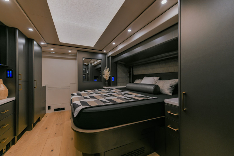 2022 Prevost Marathon H3-45 For Sale