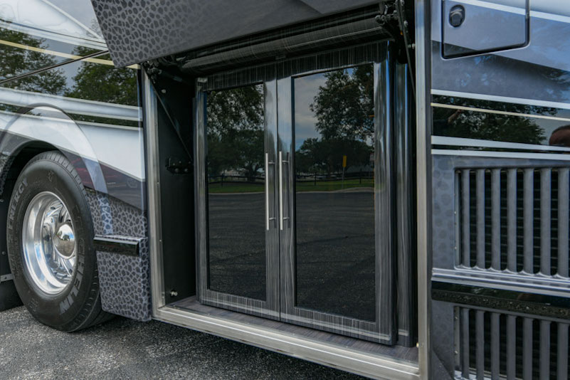 2022 Prevost Marathon H3-45 For Sale