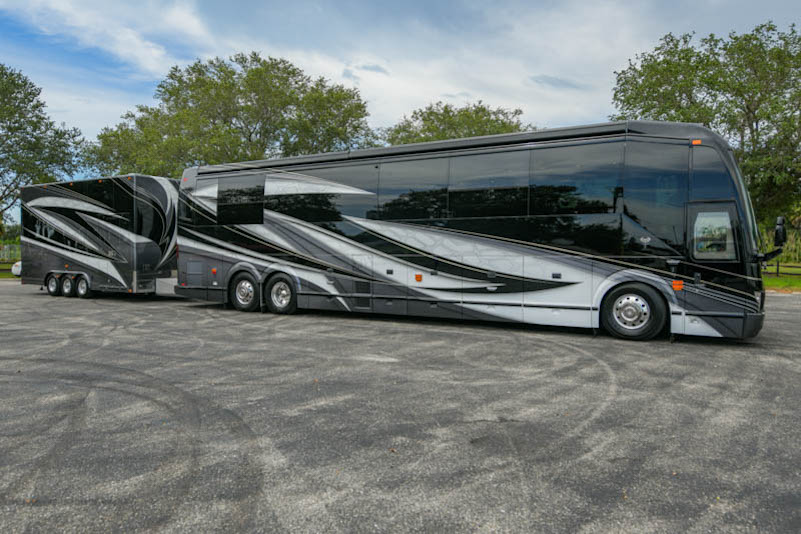 2022 Prevost Marathon H3-45 For Sale