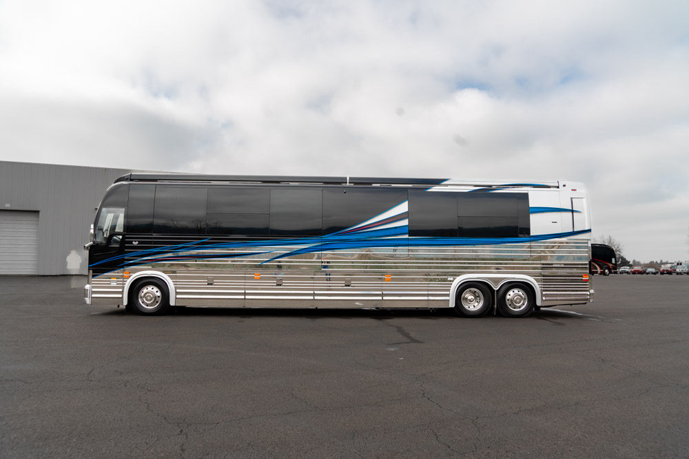 2022 Prevost Marathon X3 For Sale