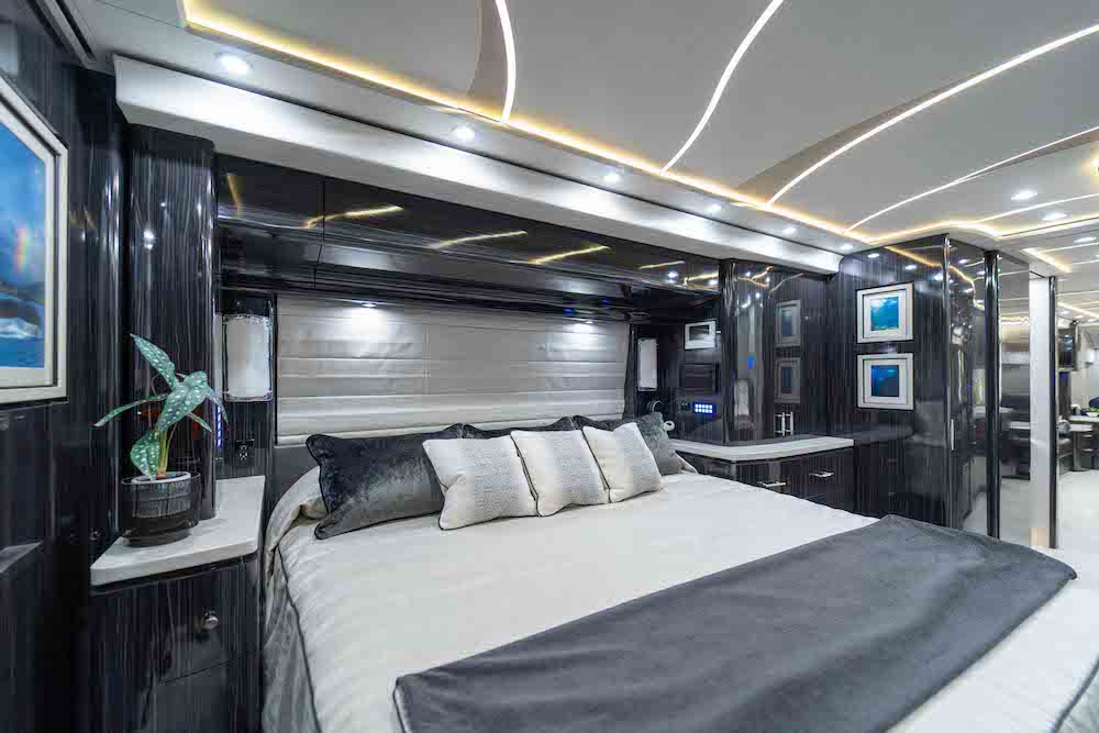 2022 Prevost Marathon X3 For Sale