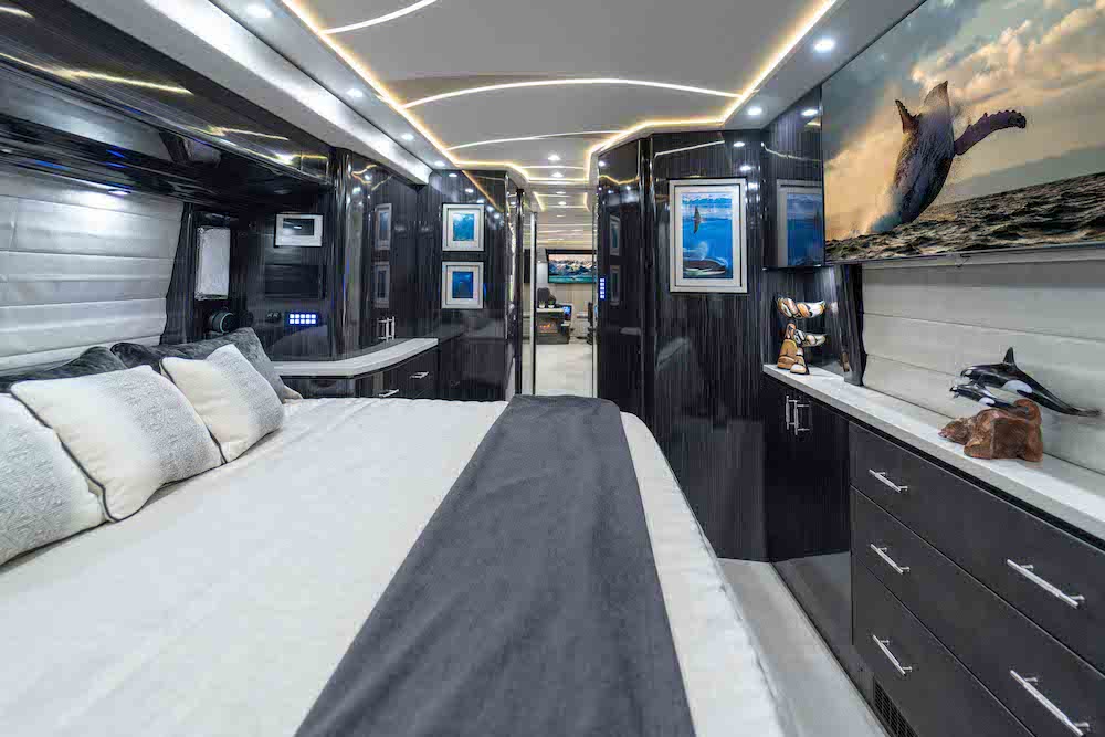 2022 Prevost Marathon X3 For Sale