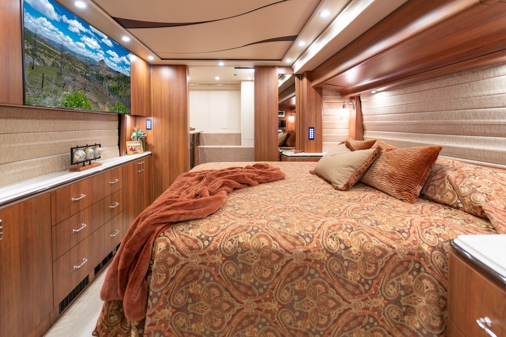 2022 Prevost Marathon X3 For Sale