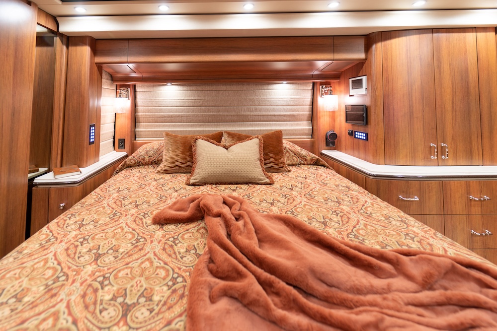 2022 Prevost Marathon X3 For Sale