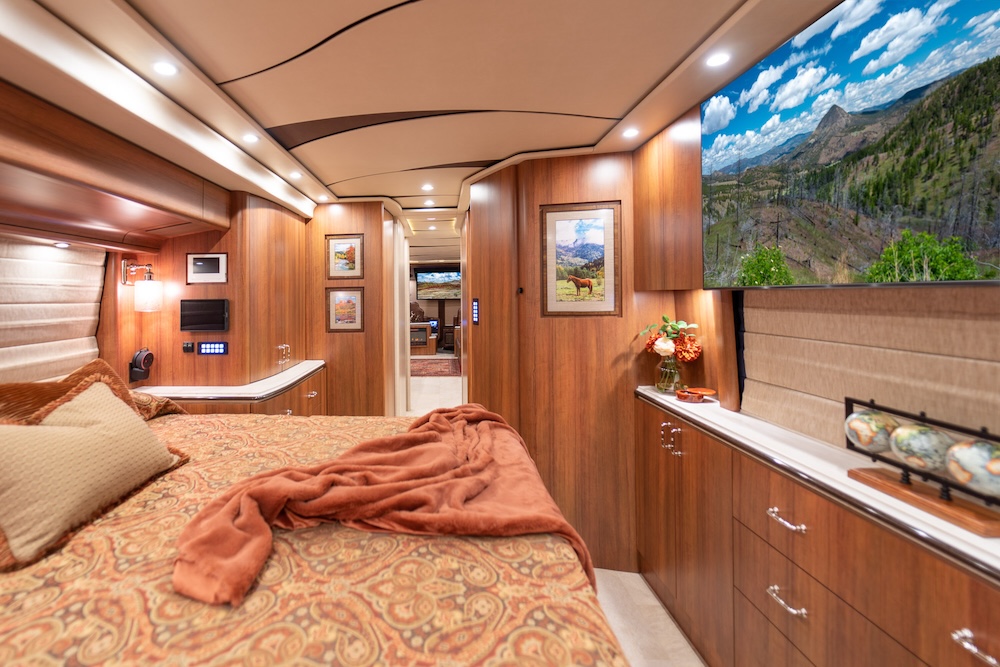2022 Prevost Marathon X3 For Sale