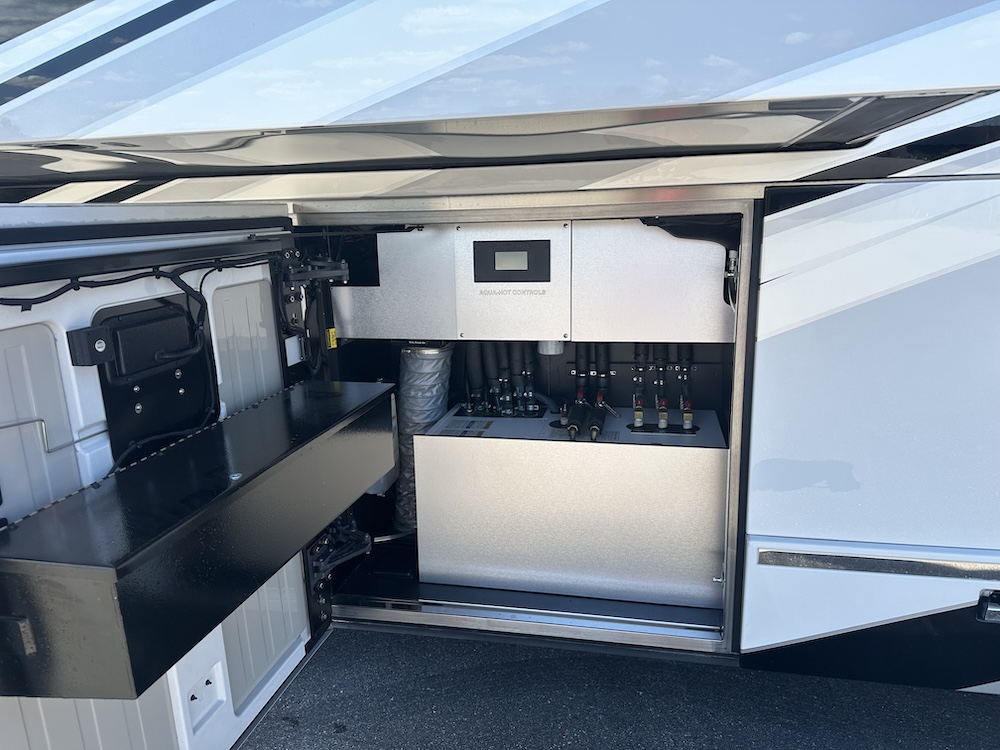 2022 Prevost Millennium H3-45 For Sale