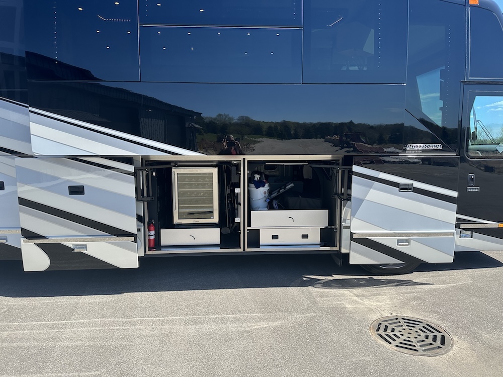 2022 Prevost Millennium H3-45 For Sale