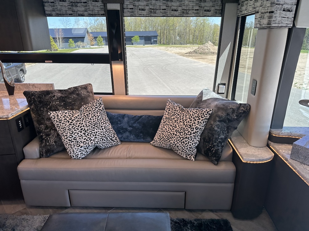2022 Prevost Millennium H3-45 For Sale