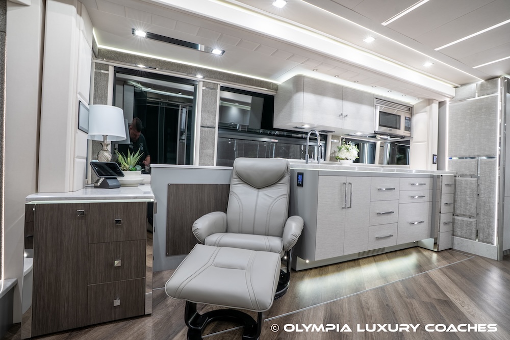 2023 Prevost  Emerald H3-45 For Sale