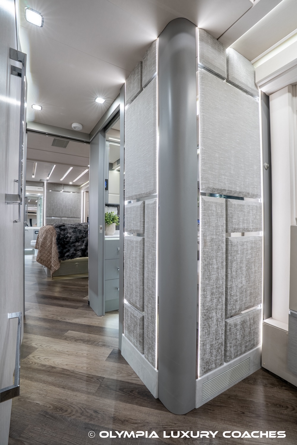 2023 Prevost  Emerald H3-45 For Sale