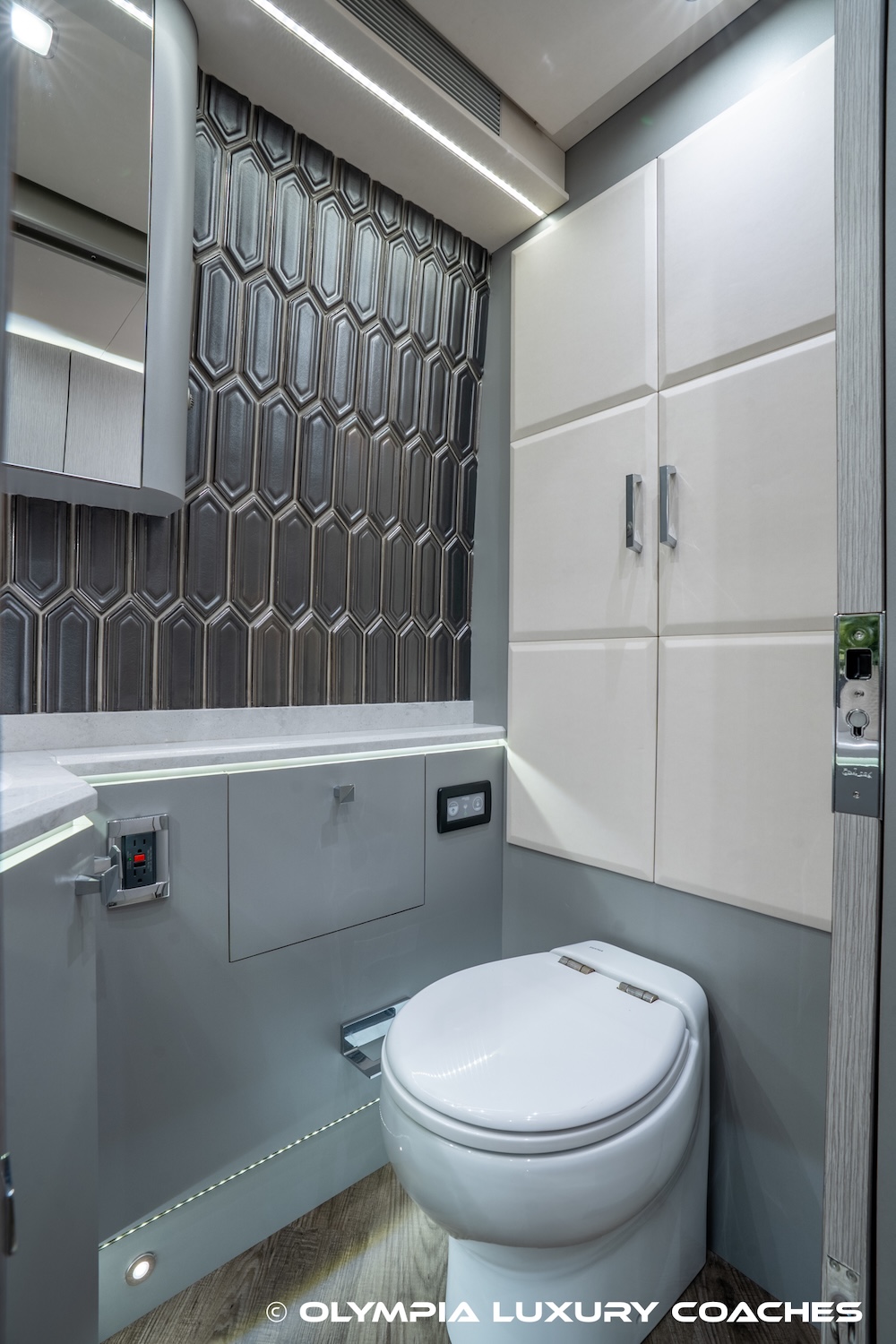 2023 Prevost  Emerald H3-45 For Sale