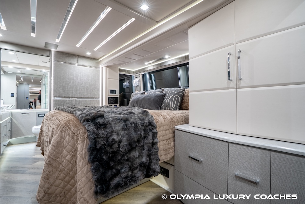 2023 Prevost  Emerald H3-45 For Sale