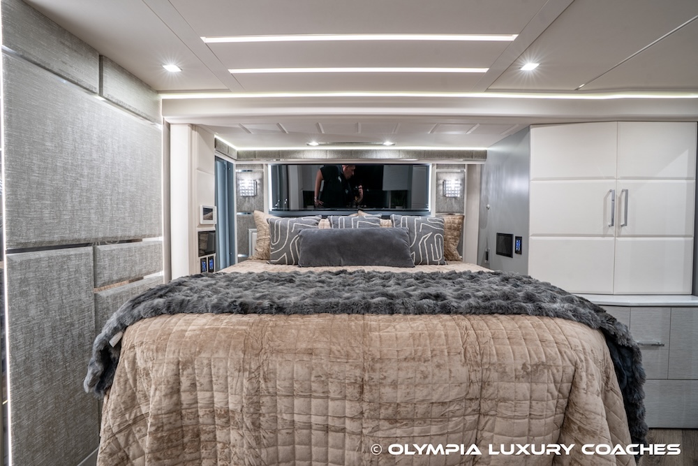 2023 Prevost  Emerald H3-45 For Sale