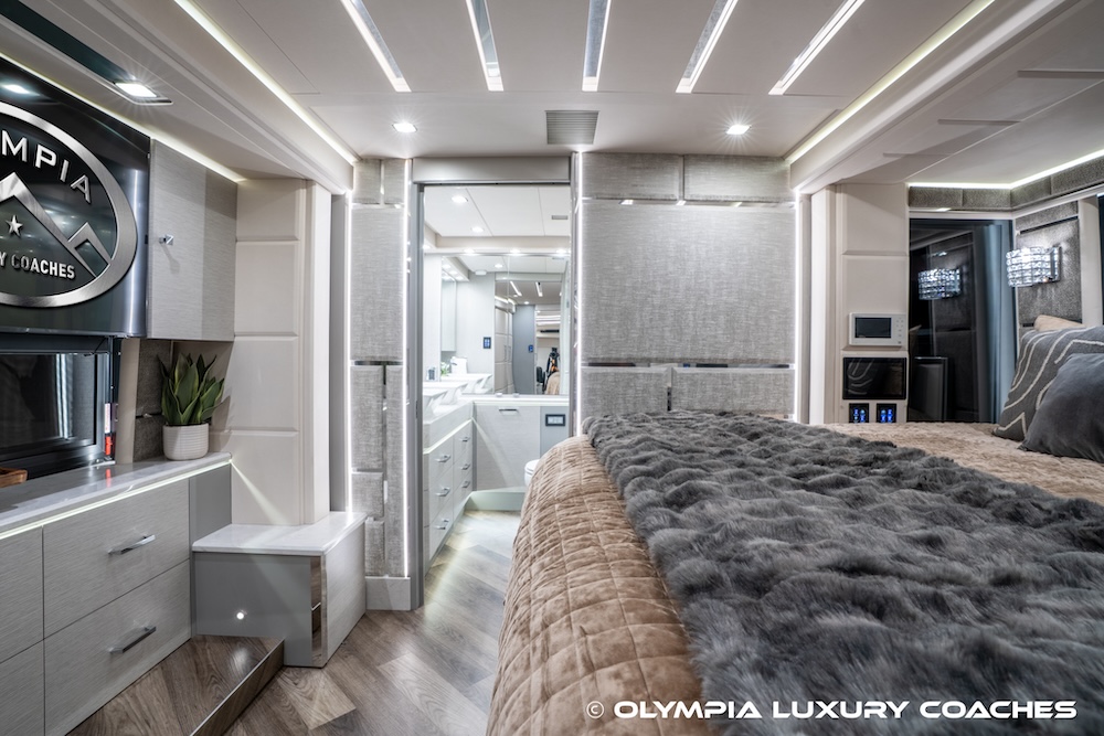 2023 Prevost  Emerald H3-45 For Sale