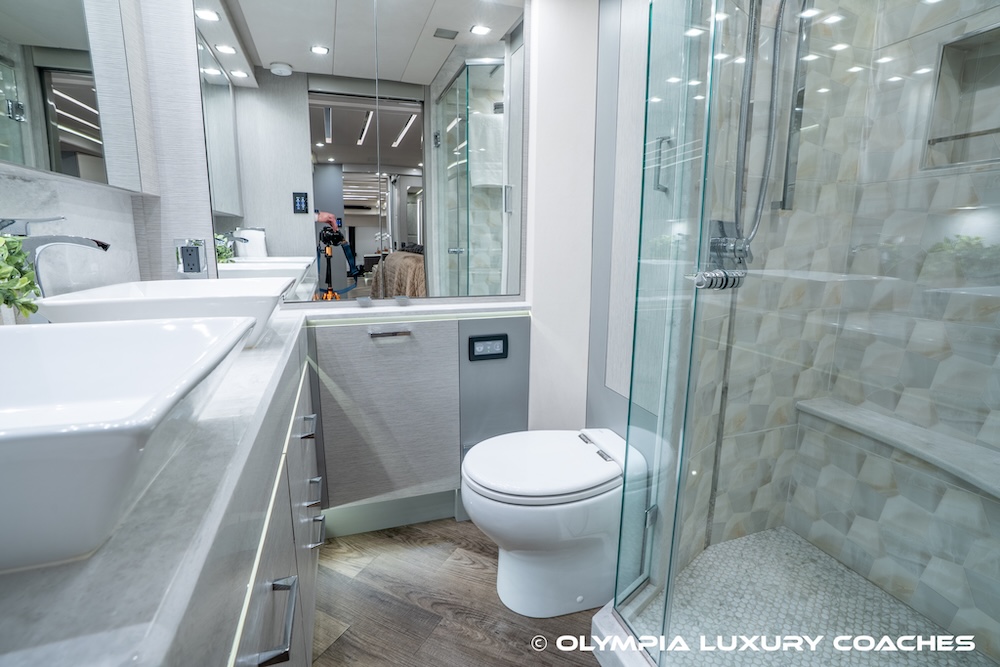 2023 Prevost  Emerald H3-45 For Sale