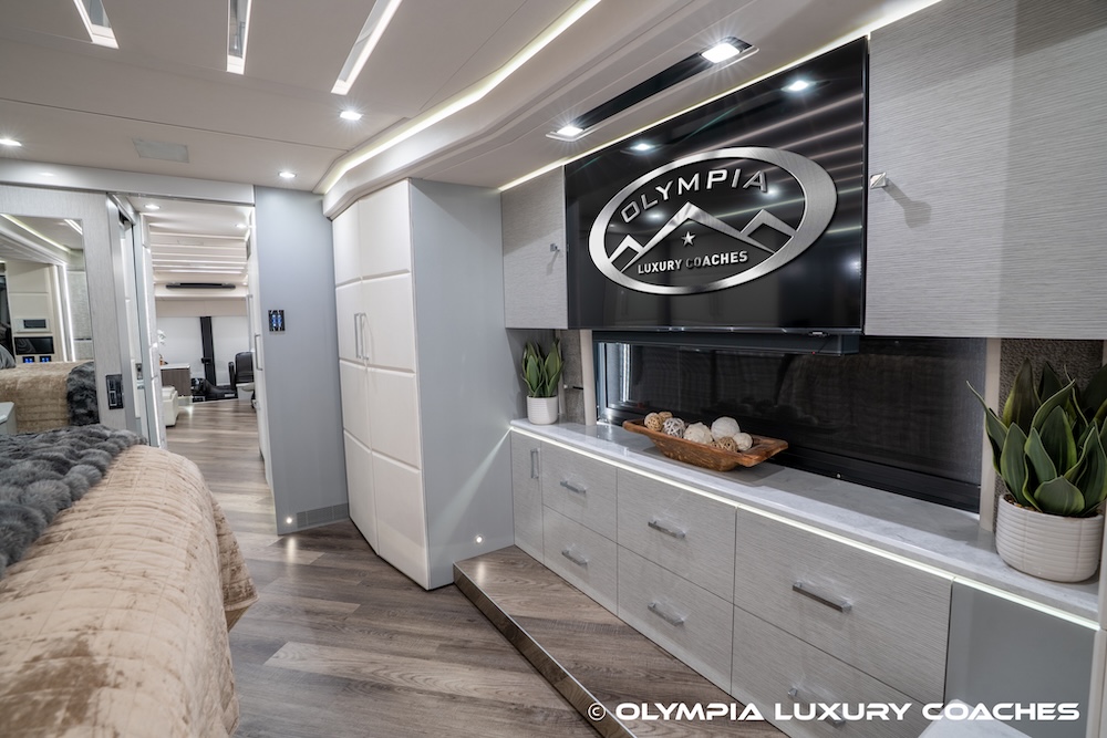 2023 Prevost  Emerald H3-45 For Sale