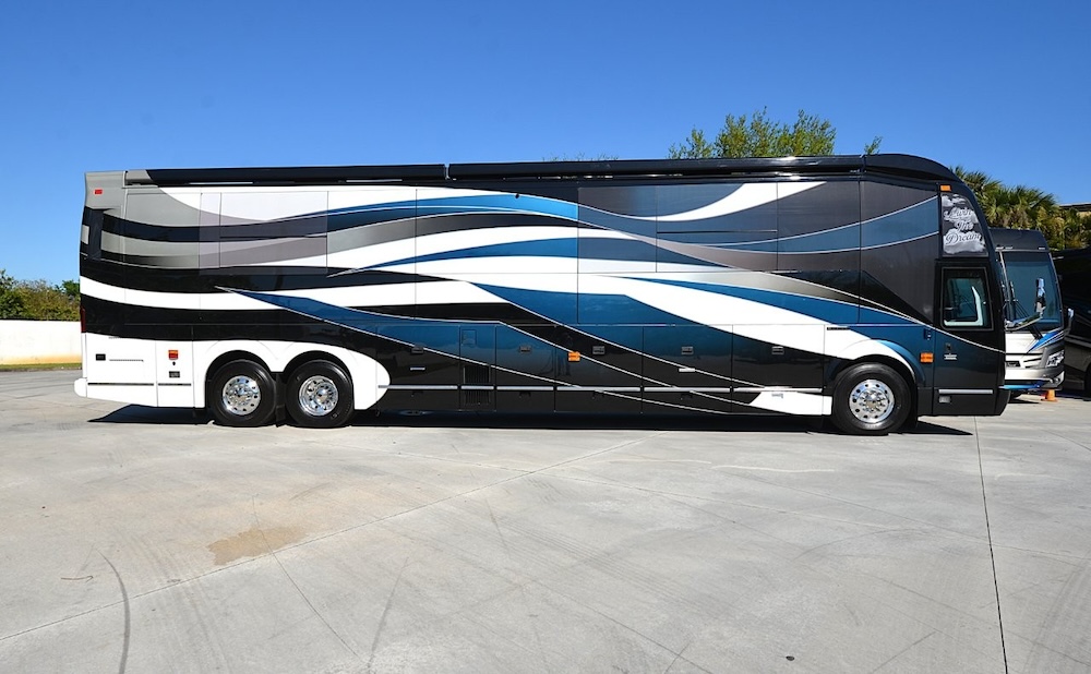2023 Prevost  Emerald H3-45 For Sale