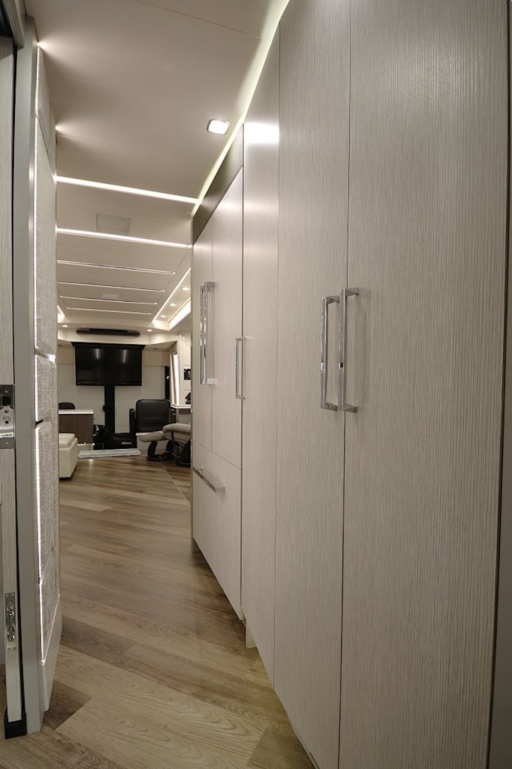2023 Prevost  Emerald H3-45 For Sale