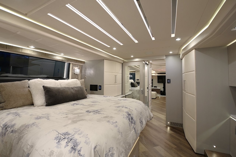 2023 Prevost  Emerald H3-45 For Sale
